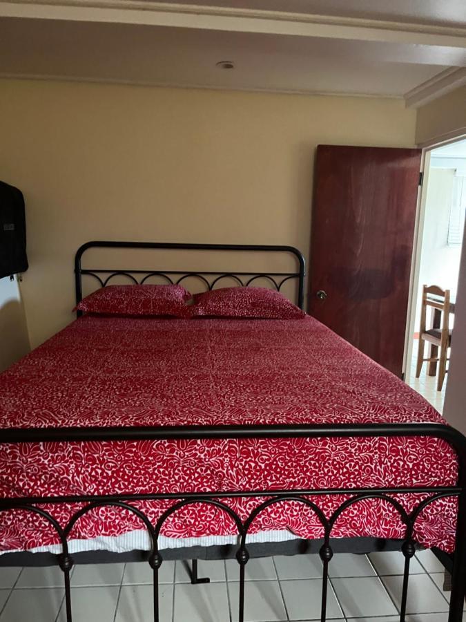 Tete Comforts Roseau Ngoại thất bức ảnh