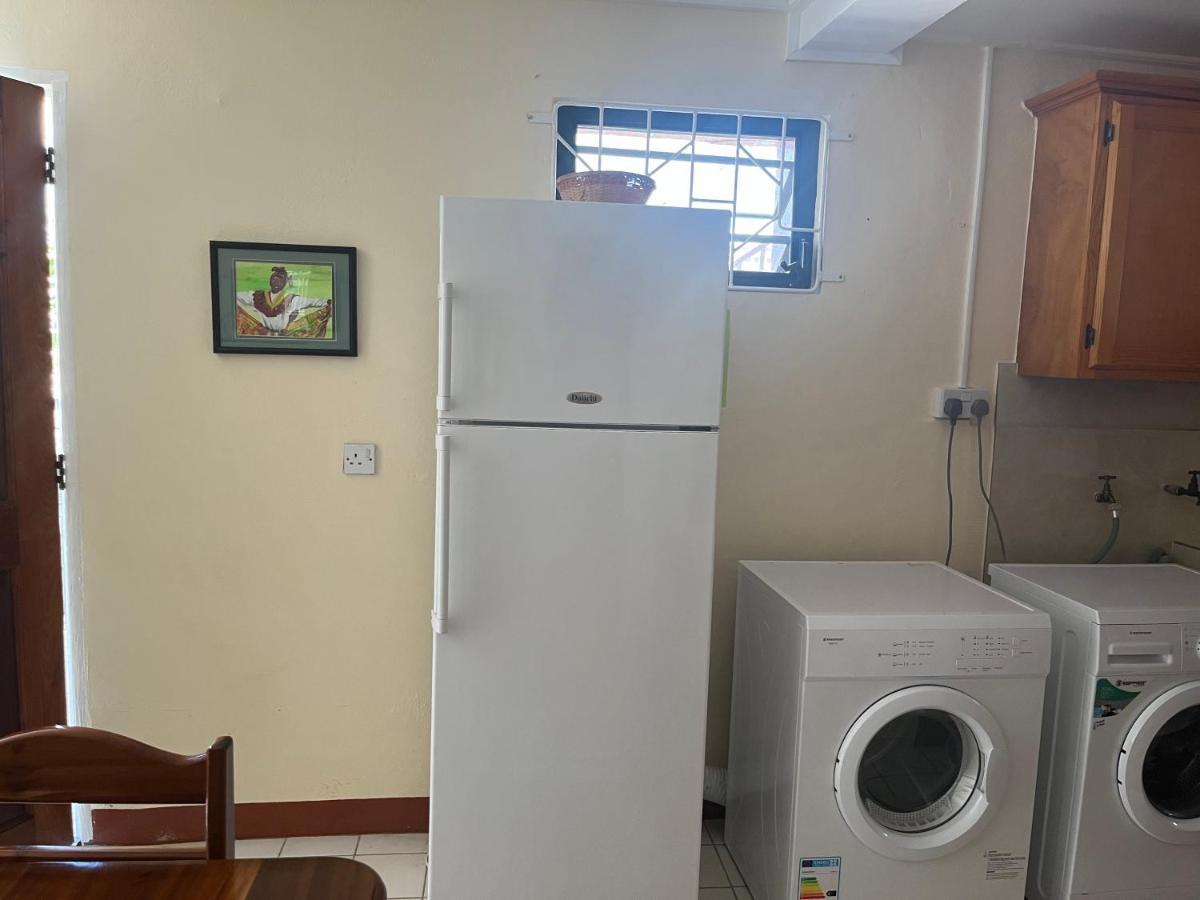 Tete Comforts Roseau Ngoại thất bức ảnh